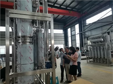 安徽省潛山市北京RY制藥公司來(lái)秋立做設備驗收